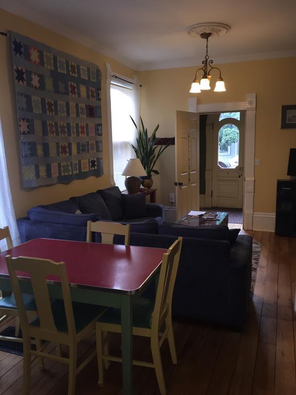 Appartamento Loyalist Lofts Picton Esterno foto