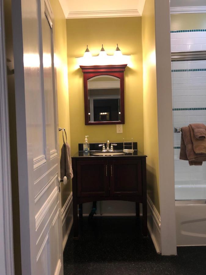 Appartamento Loyalist Lofts Picton Esterno foto